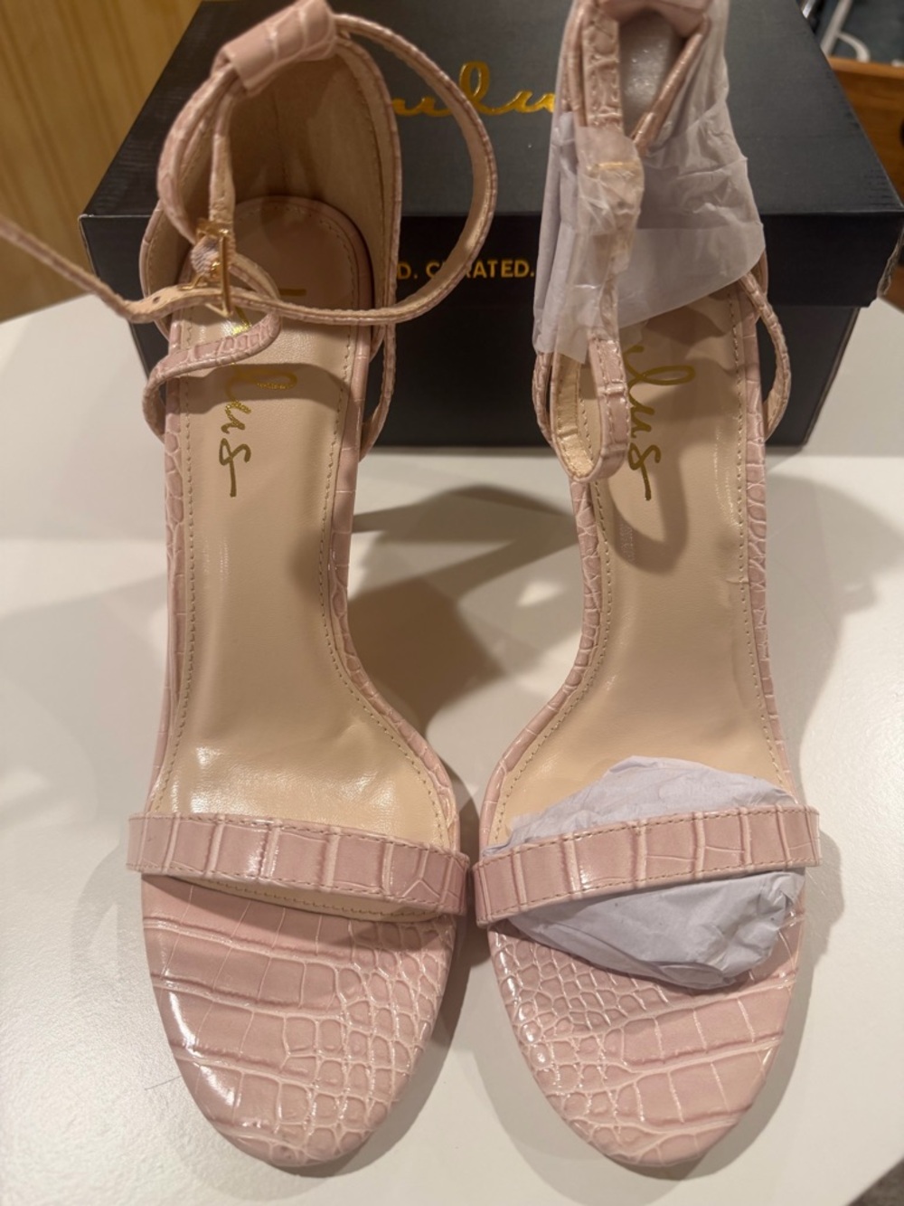 Lulu’s Women's Blush Pink Croc-Embossed Ankle Strap Sandals